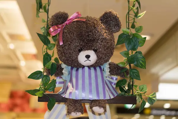 Brown Bear in apron